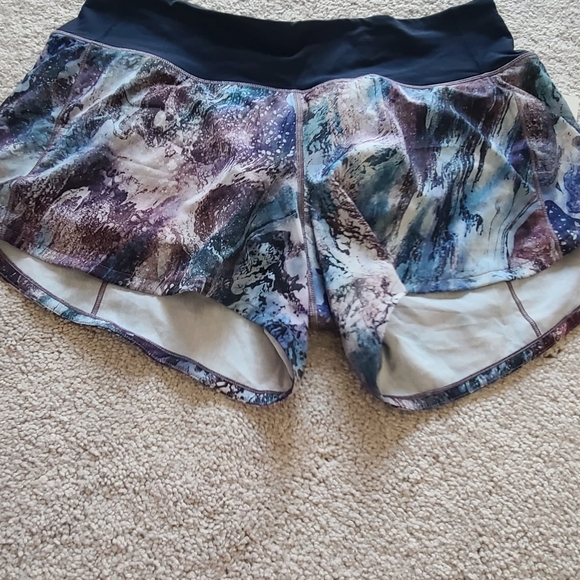 Lululemon Speed Up Short - Picture 3 of 8